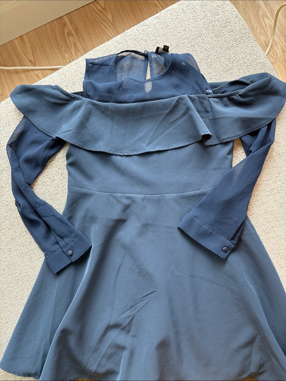 Junior’s Bardot Navy Off-Shoulder Long Sleeve Dress